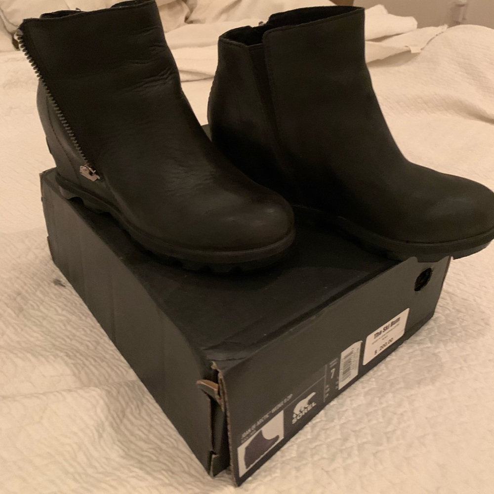 COPY - Sorel Joan of Artic II Wedge boots